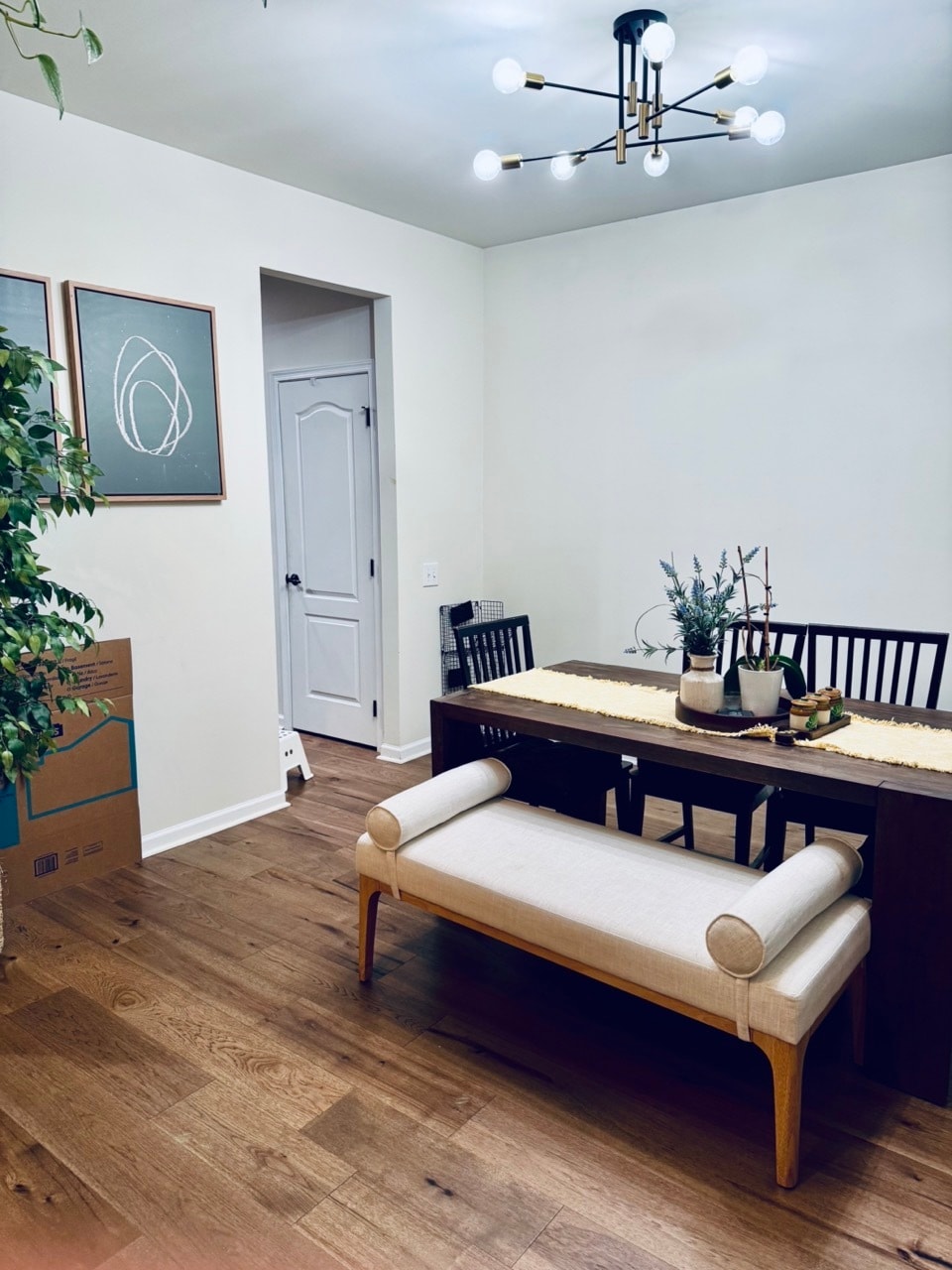 Building Photo - 710 N Haines Cir