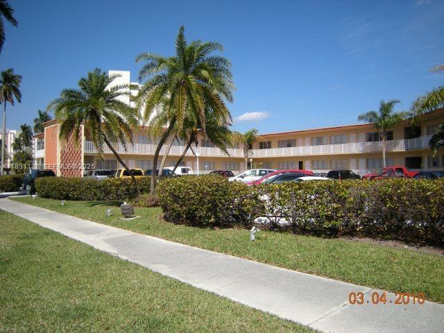 Building Photo - 26 Diplomat Pkwy