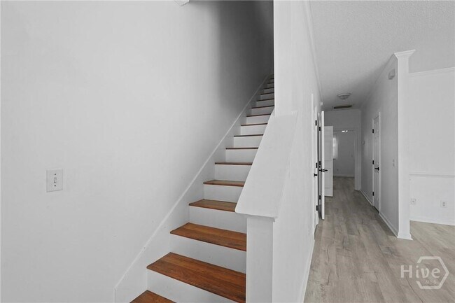 Building Photo - 400 Tibet Ave