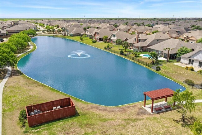 Building Photo - 7326 Tristan Dr