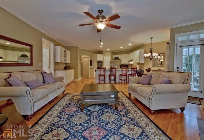 Building Photo - 404 Burgess Point