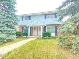 Building Photo - 609 Gascoigne Dr