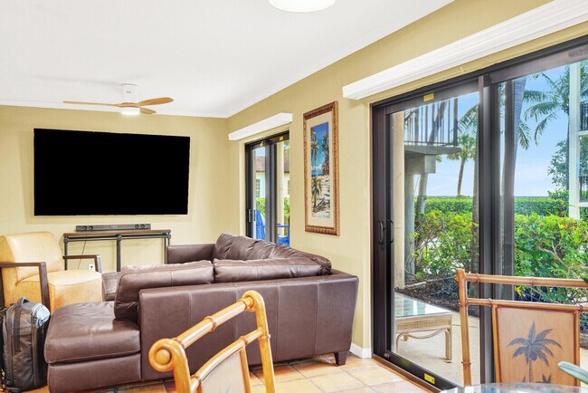 Building Photo - 300 Inlet Way