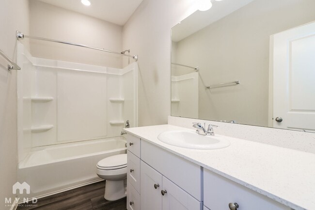 Building Photo - 1016 Lacebark Pne Ln