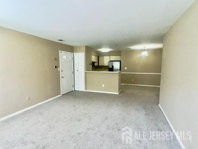 Building Photo - 93 Longfield Ct