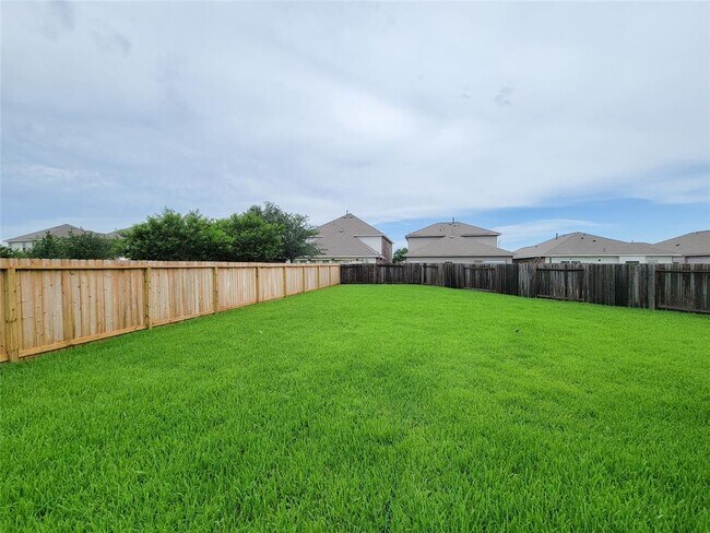 Building Photo - 6 Riverwood Circle Ct