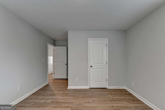 Building Photo - 175 Grey Falcon Ave