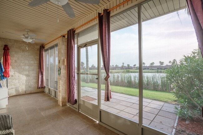 Building Photo - 12 Golf House Rd
