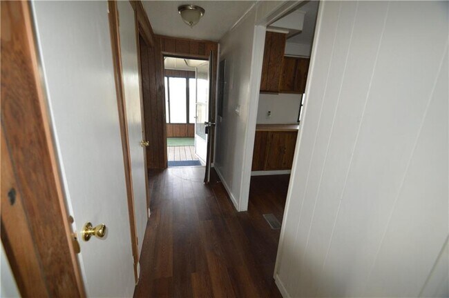 Building Photo - 4186 E 1100 S
