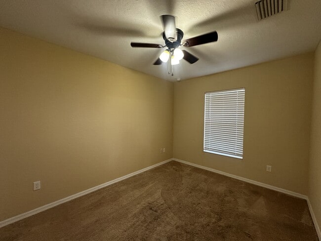 Building Photo - 27 Juniper Pass Ln