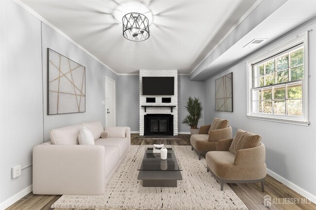 Building Photo - 14 Mayling Ct