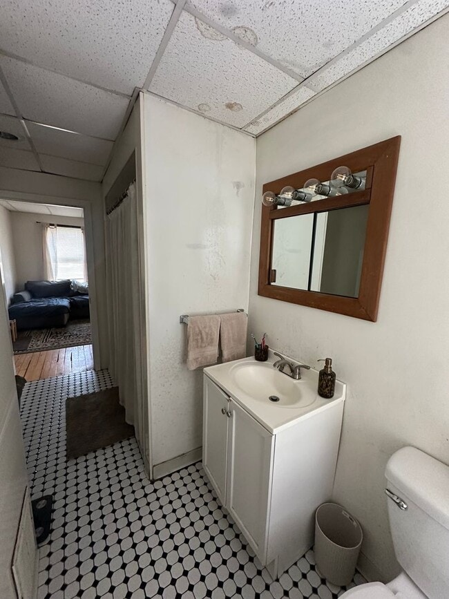 Building Photo - 173-175 Bayview