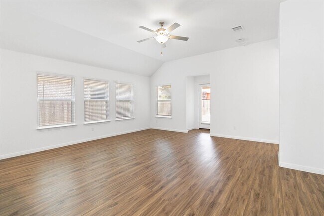 Building Photo - 158 Coronella Dr
