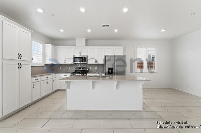 Building Photo - 4612 Irma Dr