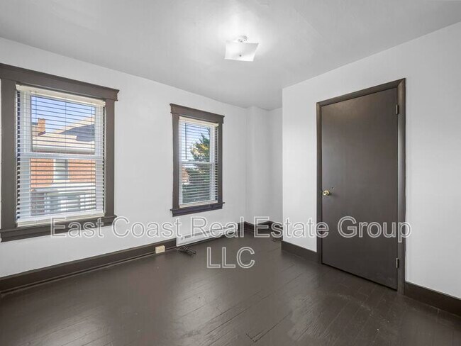 Building Photo - 111 West Side Ave