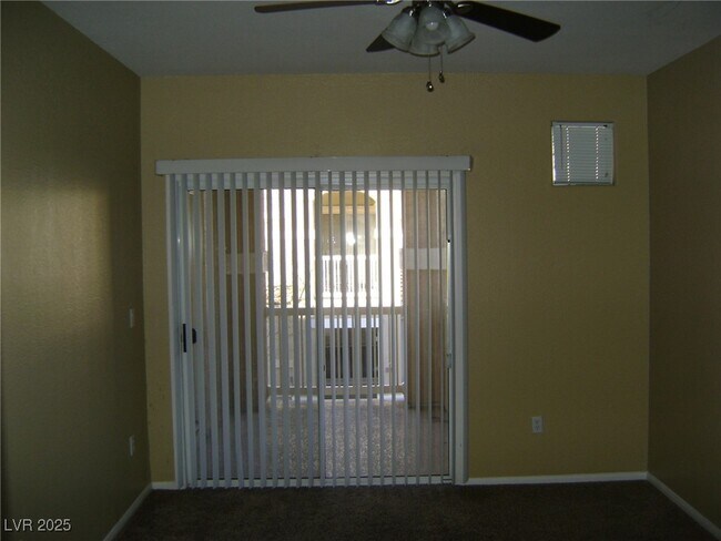 Building Photo - 5855 Valley Dr