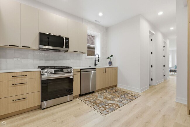 Building Photo - Second Mountain on Thomas LLC