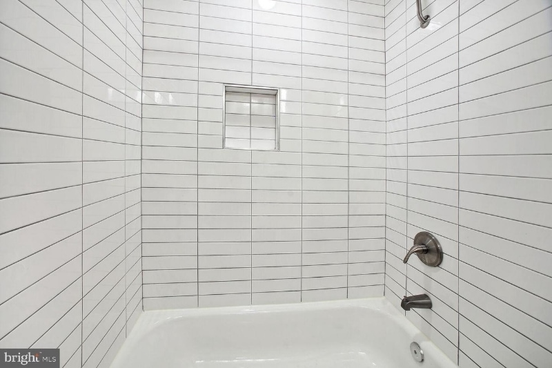 Building Photo - 9327 Limestone Pl