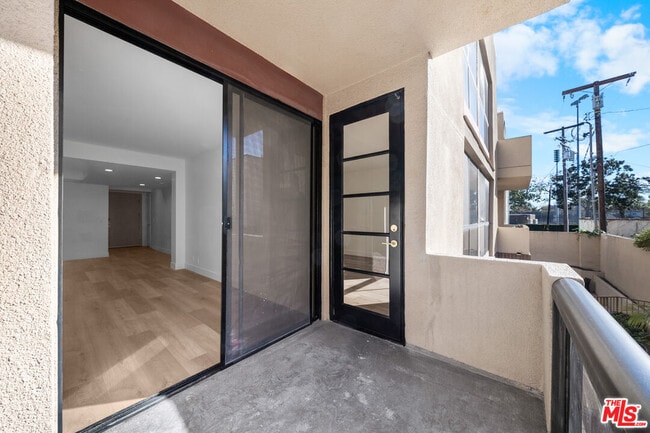 Building Photo - 235 S Tower Dr