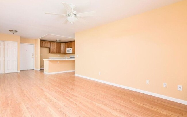 Spacious and Comfortable Condo - A/C - Ce... - Spacious and Comfortable Condo -  A/C - Ce...