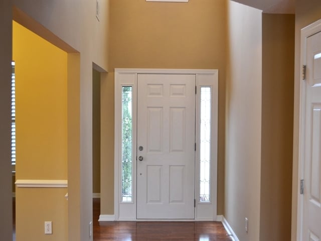 Building Photo - 200 Crossview Dr