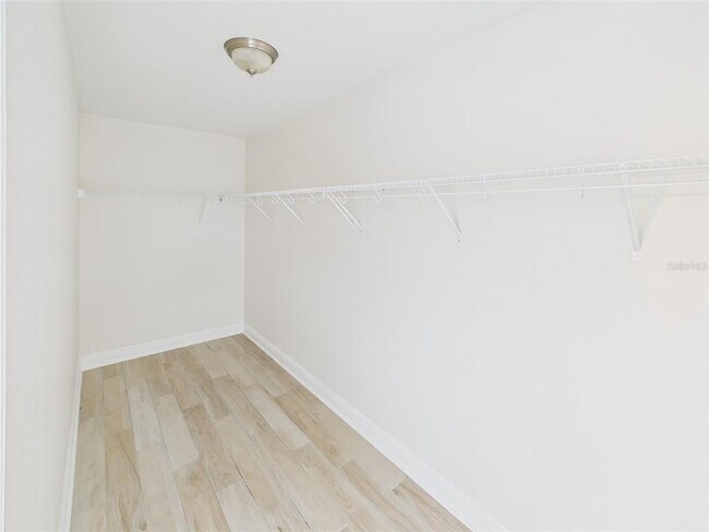 Building Photo - 14211 Edinburgh Moor Dr