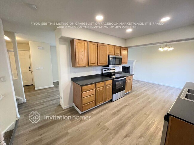 Building Photo - 8963 W Arbor Ave