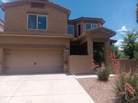 Building Photo - 5 Bedroom, 3 Bathroom Home! Schedule a Showing Today!