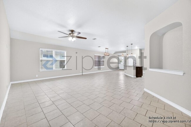 Building Photo - 8745 Ironwood Hill