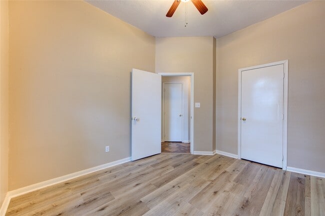 Building Photo - 10622 Lonesome Dove Trail