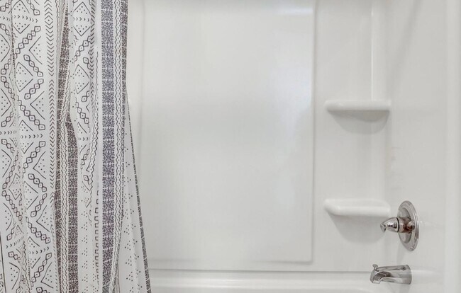 Building Photo - 4BR/2/5 Bath Home for Rent - Overlook at Eastwood - Two Car Garage!