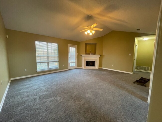 Building Photo - TRINITY LAKES, DESOTO CENTRAL SCHOOLS!