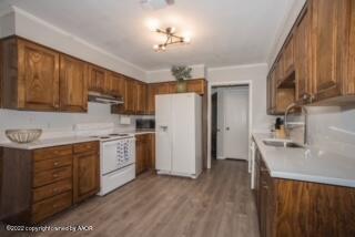 Building Photo - 6701 Deer Park Dr