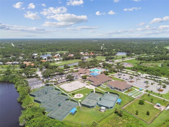 Building Photo - 13792 Long Lake Ln