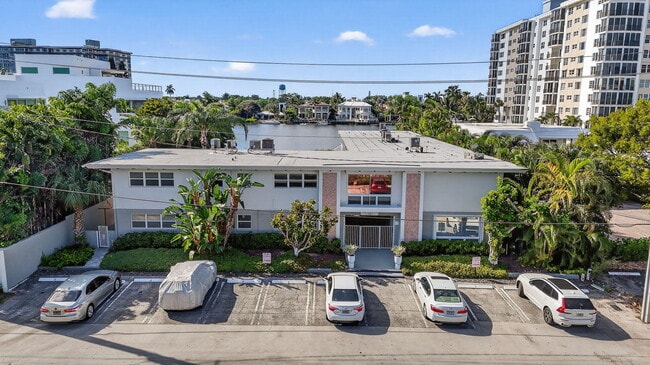 Building Photo - 414 Seasage Dr