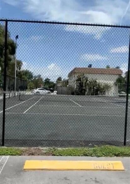 Building Photo - 845 NW 46th Ave