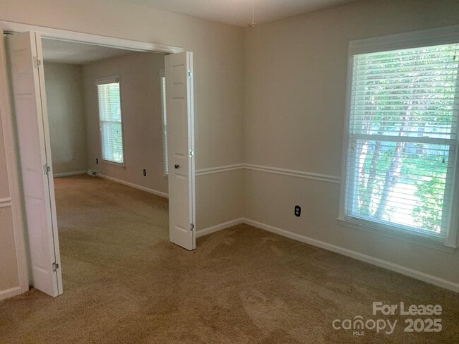 Building Photo - 5629 Kuykendall Rd