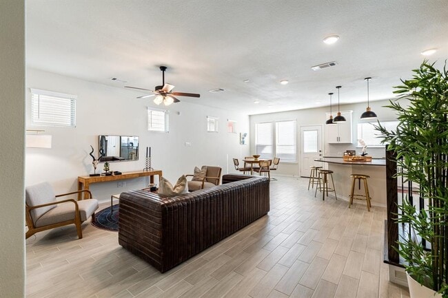 Building Photo - 3235 Longleaf Meadows Dr
