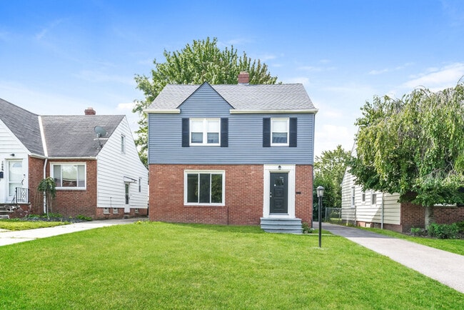 Building Photo - 4062 Bayard Rd