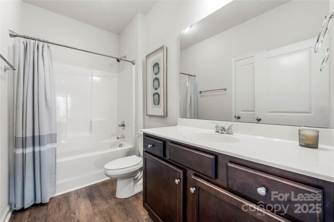 Building Photo - 8513 Gold Rush Ct