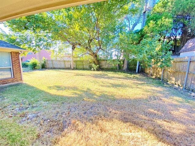 Building Photo - 132 Hedgerow Ln