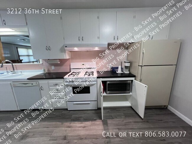 Building Photo - 3212 36th St