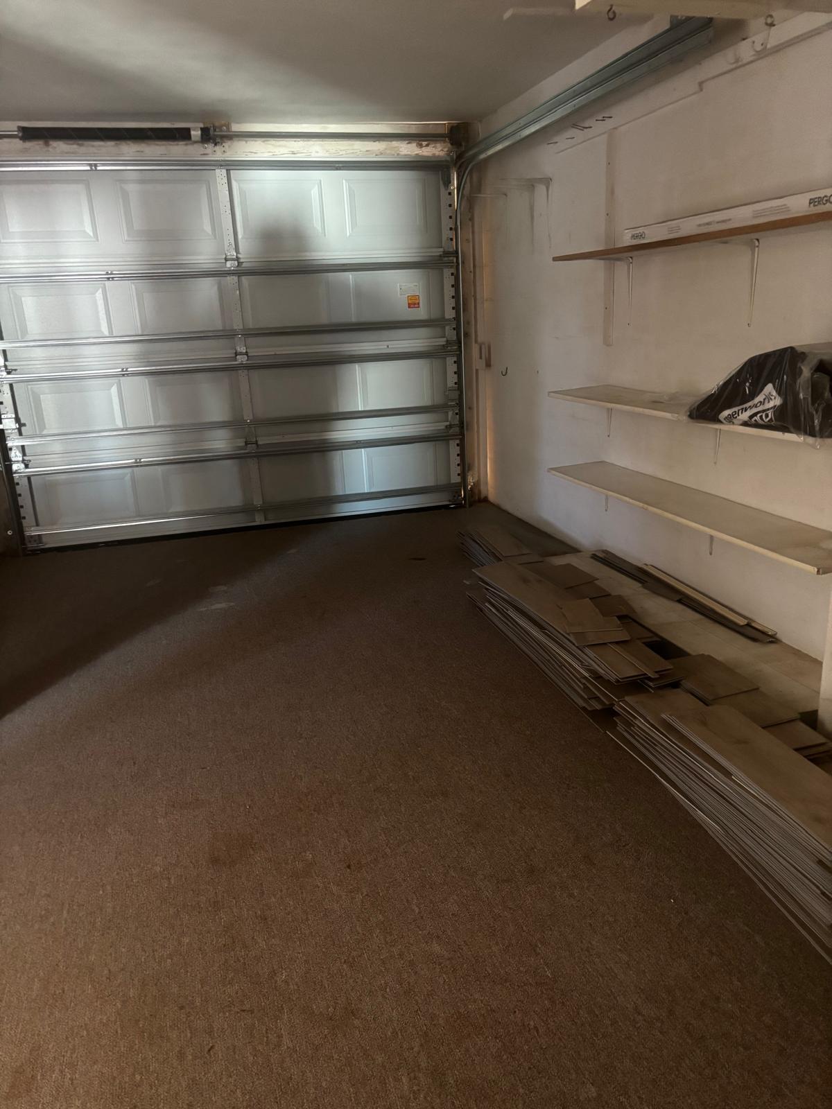 Building Photo - 4853 Manor Dr