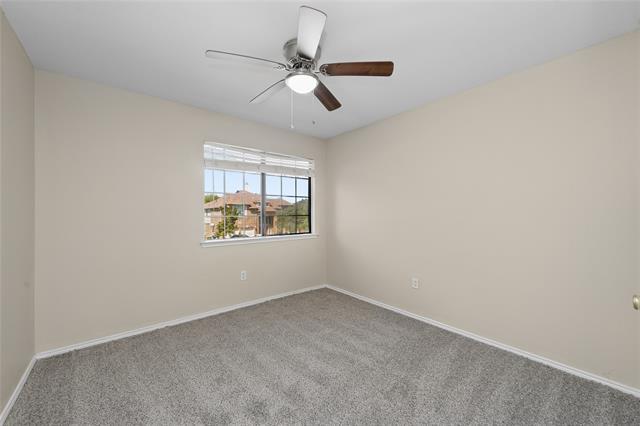Building Photo - 240 Northwood Dr