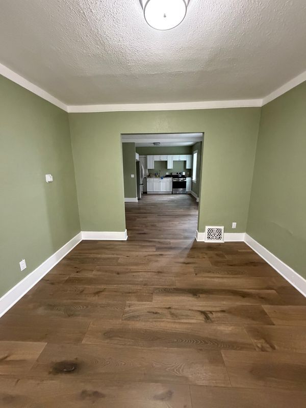 Building Photo - 7265 Senator St