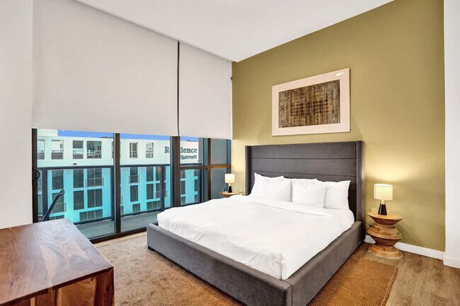 Building Photo - 1220 17th St