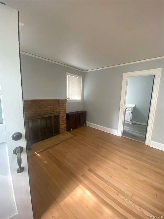 Building Photo - 39 Redmond Ave