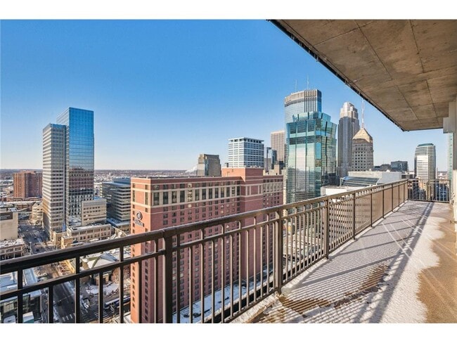 Building Photo - 201 S 11th St