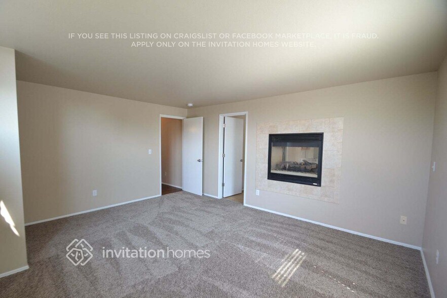 Building Photo - 6740 NE 1st Pl