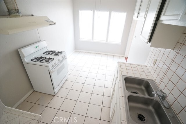 Building Photo - 1336 Elm St